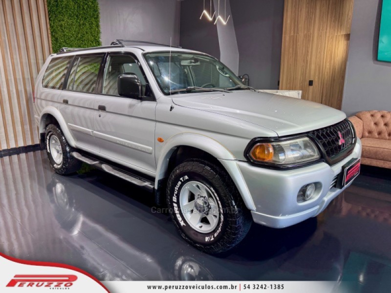 PAJERO SPORT 3.0 SE 4X2 V6 24V GASOLINA 4P AUTOMÁTICO - 2002 - NOVA PRATA