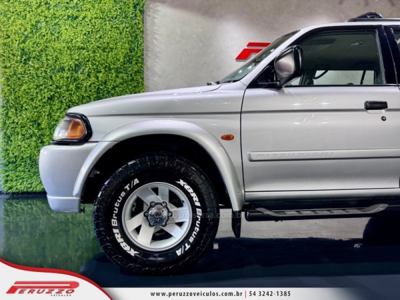 PAJERO SPORT 3.0 SE 4X2 V6 24V GASOLINA 4P AUTOMÁTICO - 2002 - NOVA PRATA