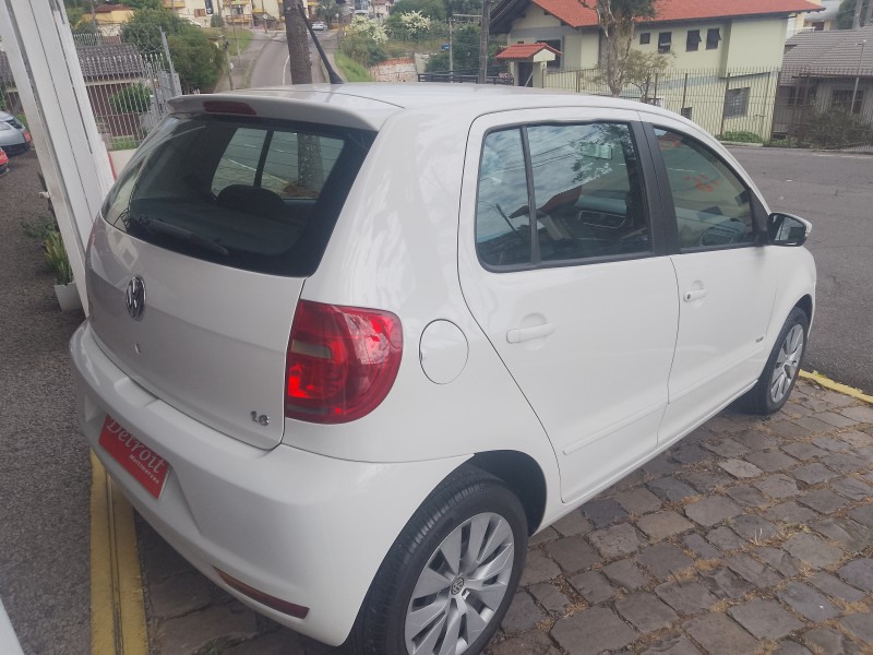 FOX 1.6 MI ITREND 8V FLEX 4P MANUAL - 2013 - CAXIAS DO SUL