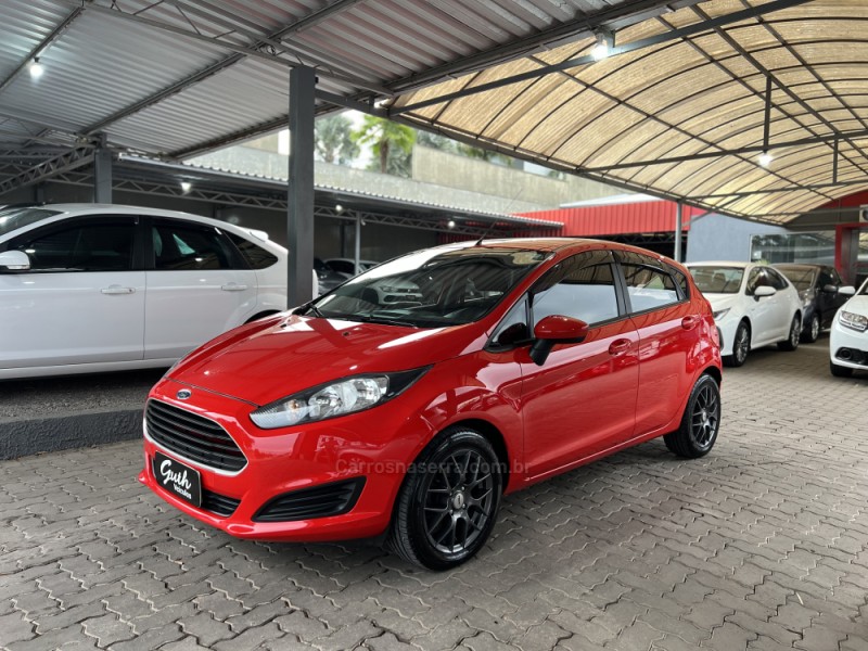 fiesta 1.5 s hatch 16v flex 4p manual 2015 bom principio