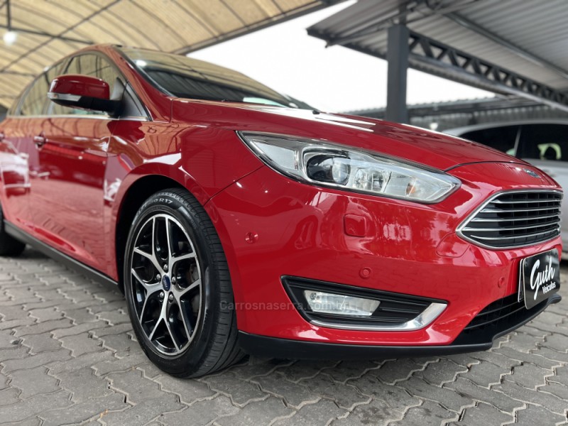 FOCUS 2.0 TITANIUM PLUS HATCH 16V FLEX 4P AUTO - 2016 - BOM PRINCíPIO