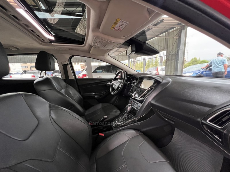 FOCUS 2.0 TITANIUM PLUS HATCH 16V FLEX 4P AUTO - 2016 - BOM PRINCíPIO