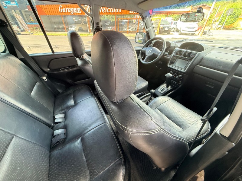 PAJERO TR4 2.0 4X4 16V 131CV GASOLINA 4P AUTOMÁTICO - 2012 - TRêS COROAS