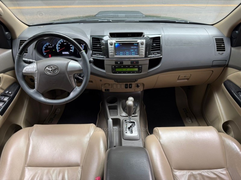 HILUX SW4 3.0 SRV 4X4 16V TURBO INTERCOOLER DIESEL 4P AUTOMÁTICO - 2012 - DOIS IRMãOS