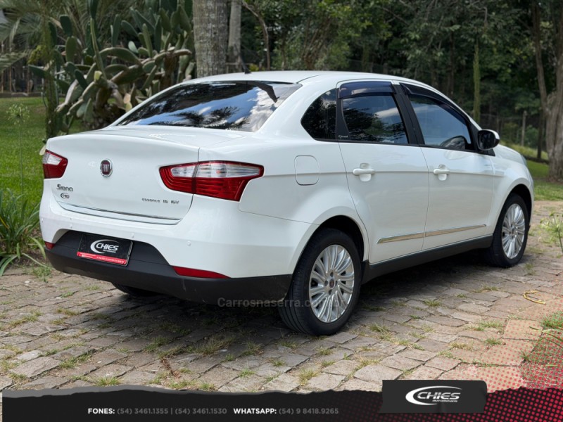 GRAND SIENA 1.6 MPI ESSENCE 16V FLEX 4P MANUAL - 2016 - CARLOS BARBOSA