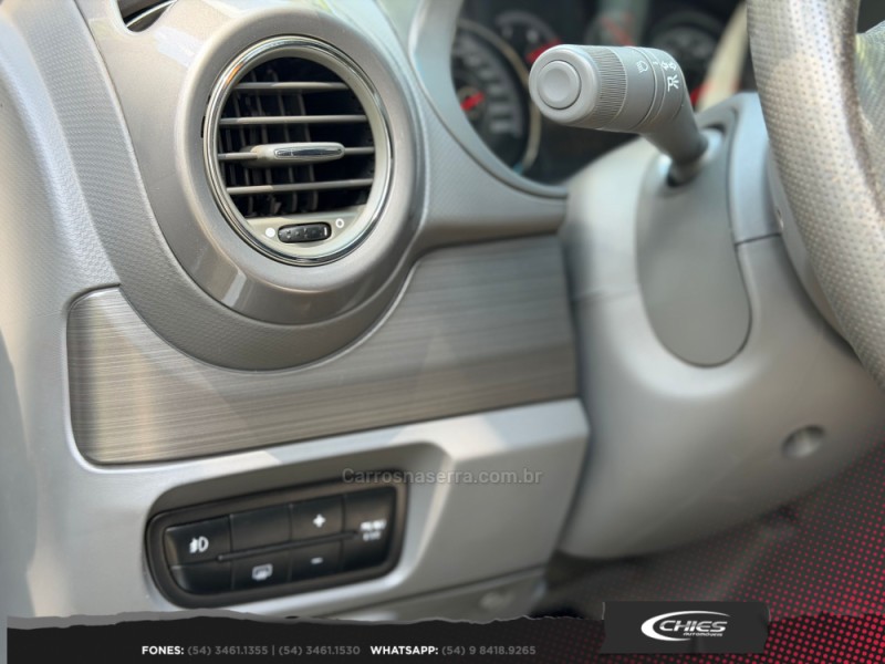 GRAND SIENA 1.6 MPI ESSENCE 16V FLEX 4P MANUAL - 2016 - CARLOS BARBOSA