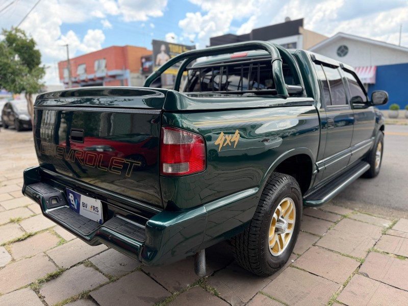 S10 2.5 DLX 4X4 CD 8V TURBO DIESEL 4P MANUAL - 2000 - CAXIAS DO SUL