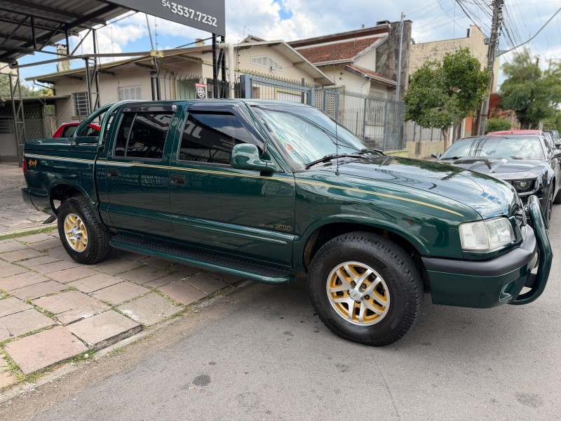 S10 2.5 DLX 4X4 CD 8V TURBO DIESEL 4P MANUAL - 2000 - CAXIAS DO SUL