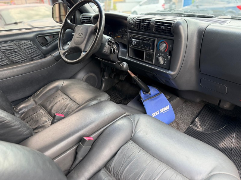 S10 2.5 DLX 4X4 CD 8V TURBO DIESEL 4P MANUAL - 2000 - CAXIAS DO SUL