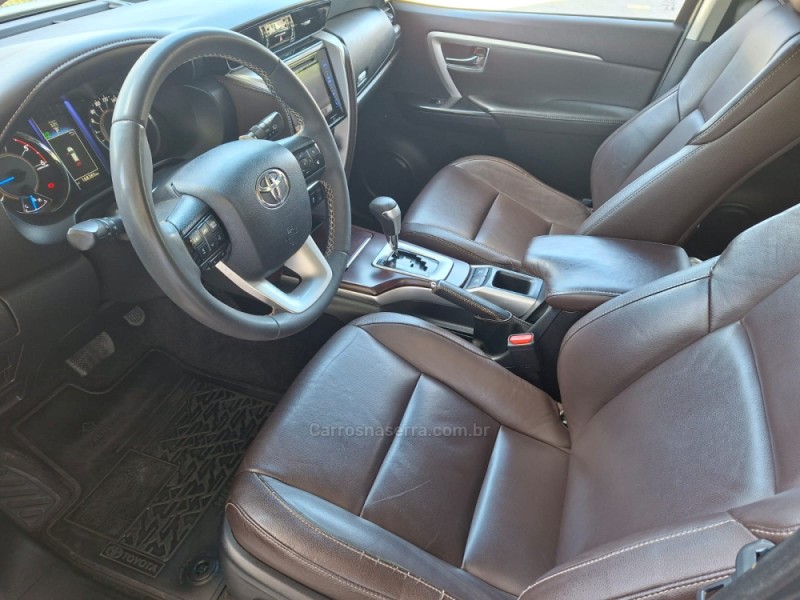 HILUX SW4 2.8 SRX 4X4 16V TURBO INTERCOOLER DIESEL 4P AUTOMÁTICO - 2017 - BENTO GONçALVES