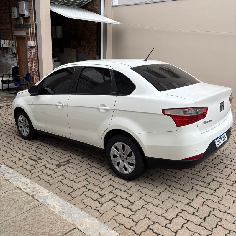 SIENA 1.4 MPI ATTRACTIVE 8V FLEX 4P MANUAL - 2021 - FLORES DA CUNHA