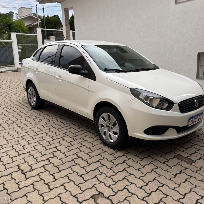 SIENA 1.4 MPI ATTRACTIVE 8V FLEX 4P MANUAL - 2021 - FLORES DA CUNHA