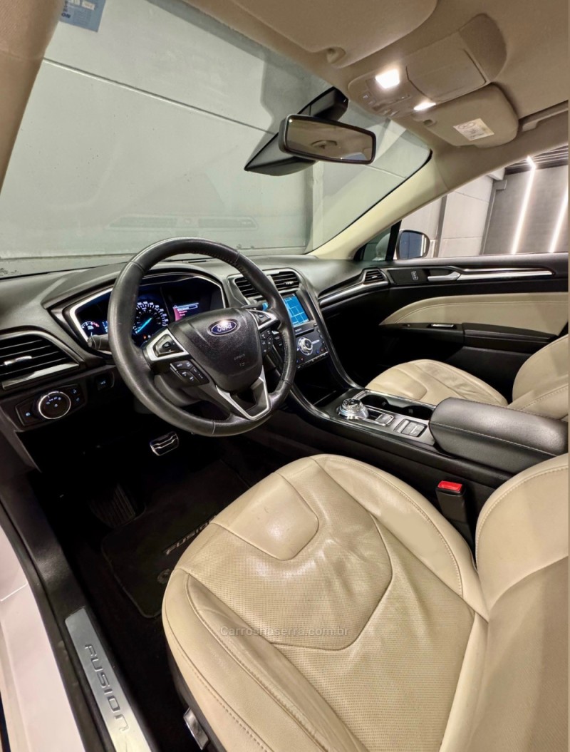 FUSION 2.0 TITANIUM AWD 16V GASOLINA 4P AUTOMÁTICO - 2017 - PASSO FUNDO