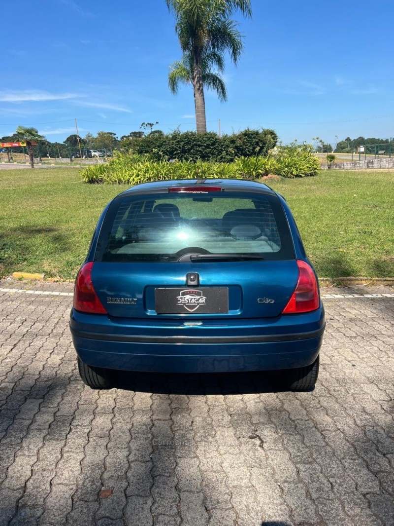 CLIO 1.6 RT 16V GASOLINA 4P MANUAL - 2000 - CAXIAS DO SUL