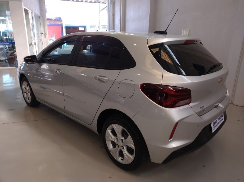 ONIX 1.0 LTZ 12V TURBO FLEX 4P AUTOMÁTICO - 2023 - BENTO GONçALVES