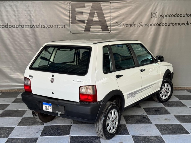 UNO 1.0 MPI MILLE WAY ECONOMY 8V FLEX 4P MANUAL - 2012 - NOVA PRATA