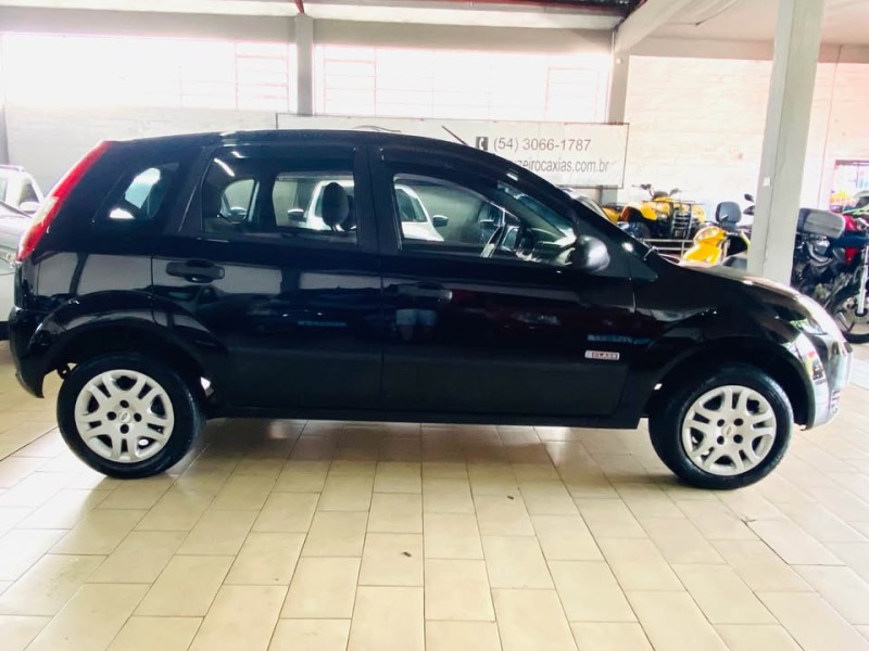 FIESTA 1.0 MPI CLASS HATCH 8V FLEX 4P MANUAL - 2004 - CAXIAS DO SUL