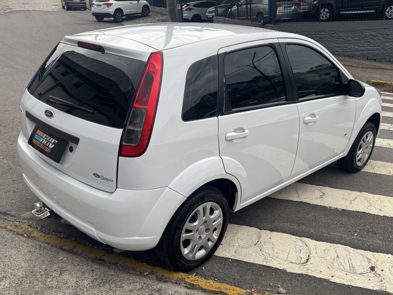 FIESTA 1.0 SE 8V FLEX 4P MANUAL - 2014 - CAXIAS DO SUL