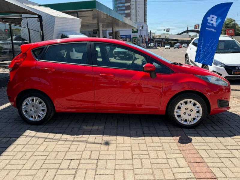 FIESTA 1.5 SE HATCH 16V FLEX 4P MANUAL - 2014 - LAGOA VERMELHA
