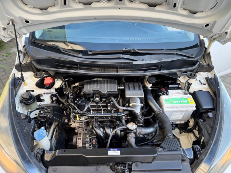 HB20 1.0 COMFORT PLUS 12V FLEX 4P MANUAL - 2014 - FARROUPILHA