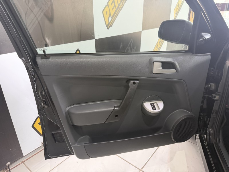 PARATI 1.6 MI SURF 8V FLEX 4P MANUAL G.IV - 2008 - PORTãO