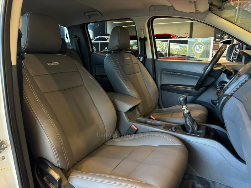 RANGER 2.2 XL 4X4 CD 16V DIESEL 4P MANUAL - 2015 - CAXIAS DO SUL