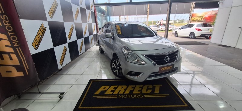 VERSA 1.6 16V FLEX SL 4P MANUAL - 2016 - PORTãO