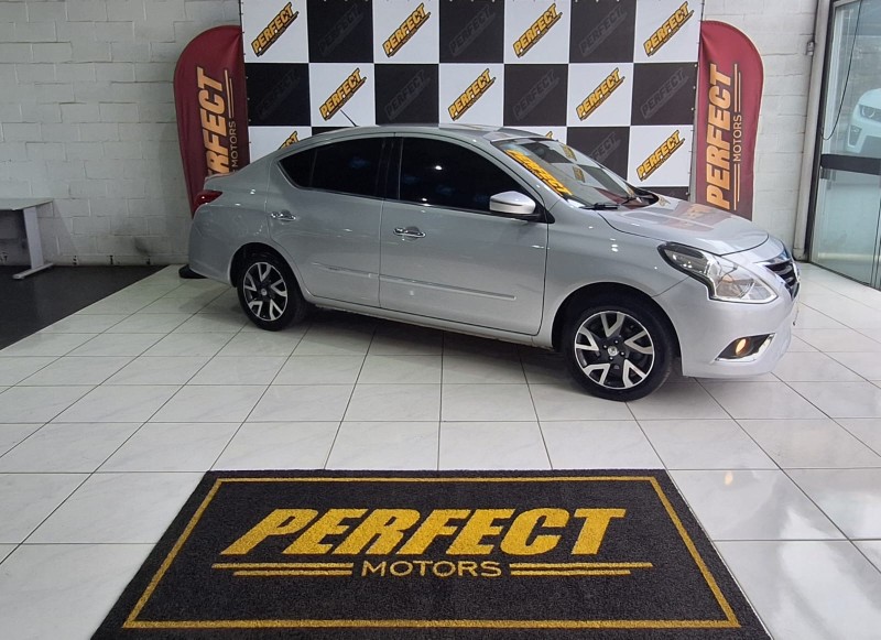 VERSA 1.6 16V FLEX SL 4P MANUAL - 2016 - PORTãO