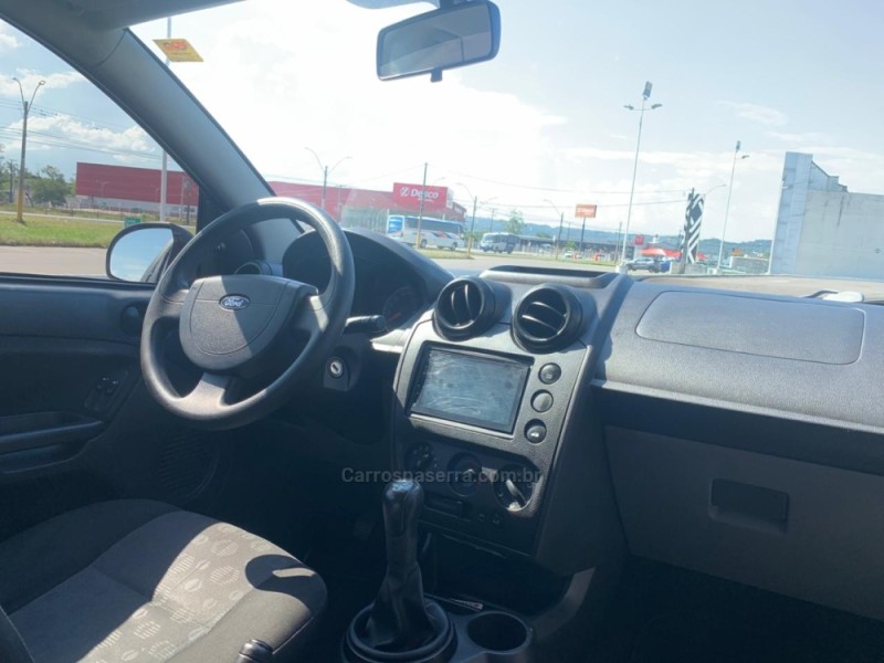 FIESTA 1.6 MPI CLASS 8V GASOLINA 4P MANUAL - 2011 - SANTA CRUZ DO SUL
