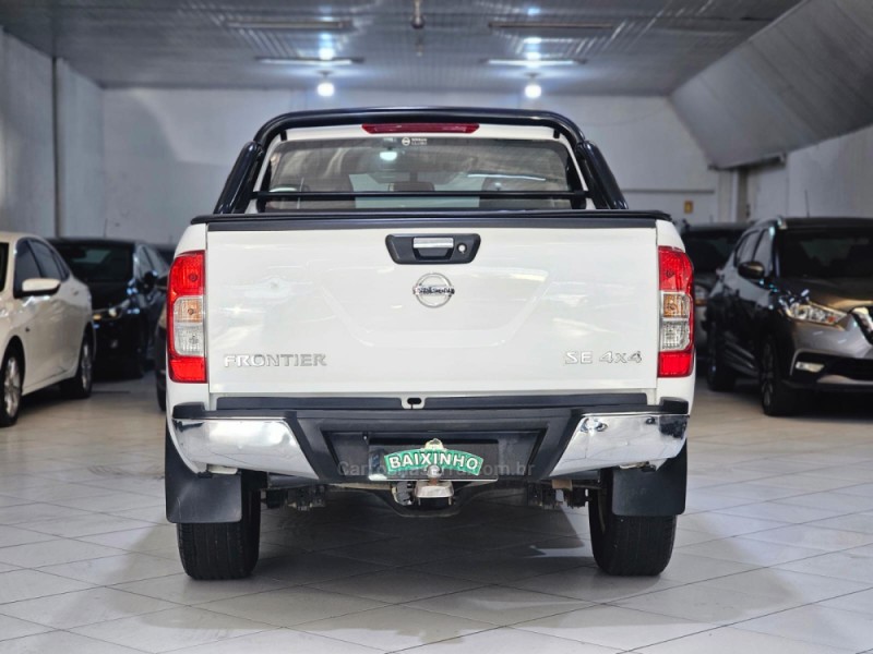FRONTIER 2.3 SE 4X4 CD TURBO ELETRONIC DIESEL 4P AUTOMÁTICO - 2018 - SAPUCAIA DO SUL