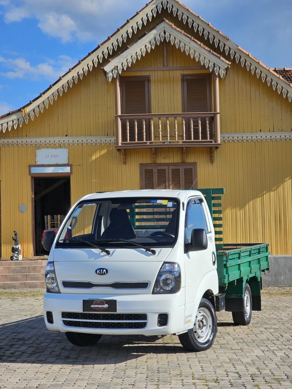 bongo 2.5 k 2500 4x2 cs turbo diesel 2p manual 2020 antonio prado