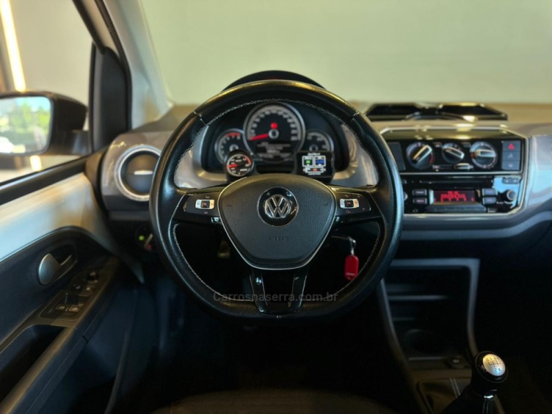 UP 1.0 TSI CROSS 12V FLEX 4P MANUAL - 2018 - CAXIAS DO SUL