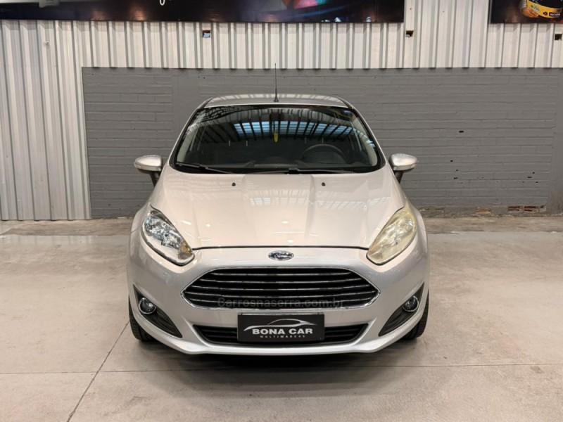 FIESTA 1.6 TITANIUM HATCH 16V FLEX 4P AUTOMÁTICO - 2014 - CAXIAS DO SUL