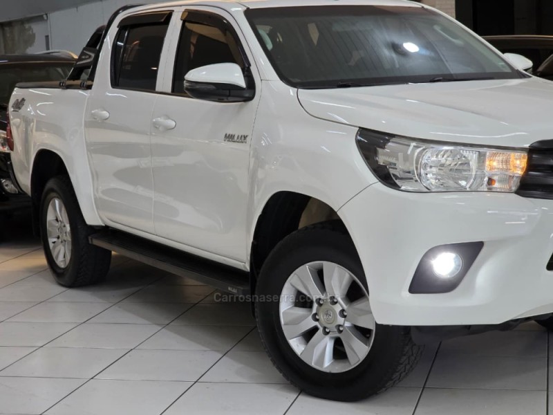 HILUX 2.8 4X4 CD 8V DIESEL 4P MANUAL - 2020 - SAPUCAIA DO SUL