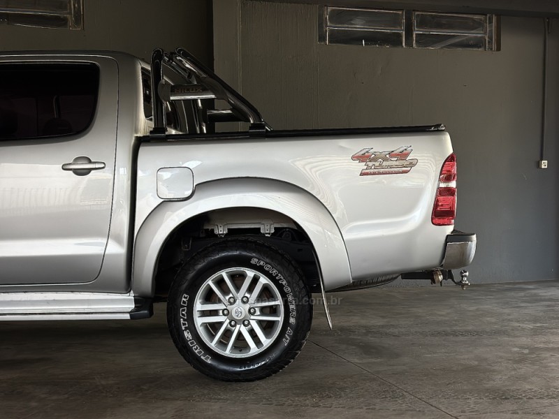 HILUX 3.0 SRV 4X4 CD 16V TURBO INTERCOOLER DIESEL 4P AUTOMÁTICO - 2013 - MUçUM