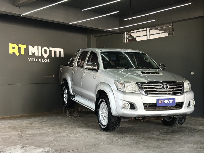 hilux 3.0 srv 4x4 cd 16v turbo intercooler diesel 4p automatico 2013 mucum
