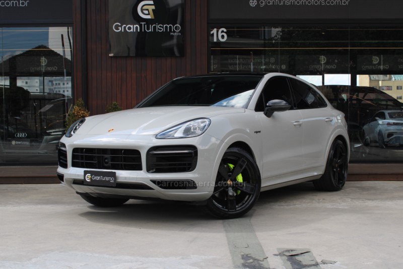 cayenne 3.0 v6 e hybrid coupe platinum edition awd s hibrido 4p automatico 2023 caxias do sul