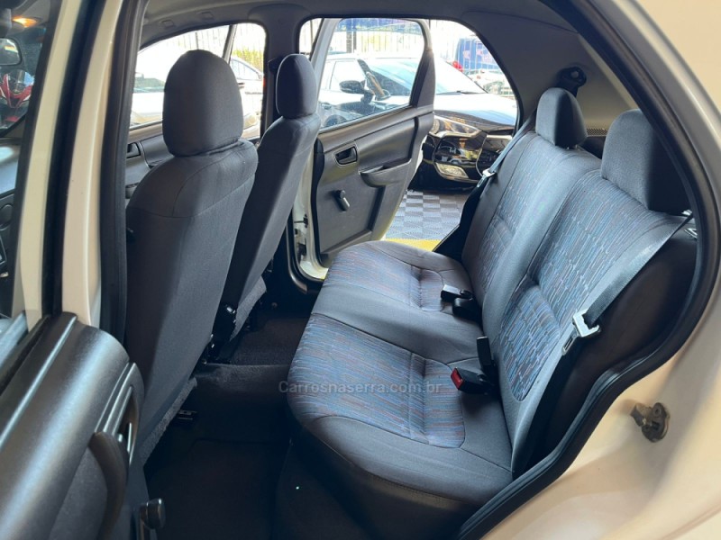 CELTA 1.0 MPFI VHC LIFE 8V FLEX 4P MANUAL - 2011 - CAXIAS DO SUL