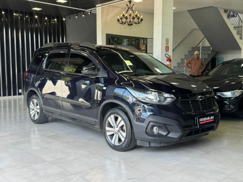 spin 1.8 activ 8v flex 4p automatico 2022 dois irmaos