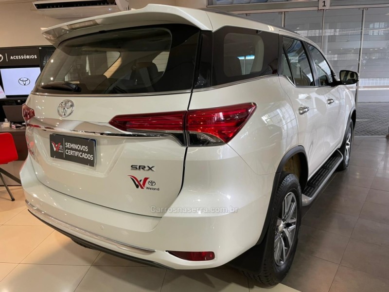 HILUX SW4 2.8 SRX 4X4 7 LUGARES 16V TURBO INTERCOOLER DIESEL 4P AUTOMÁTICO - 2018 - BENTO GONçALVES