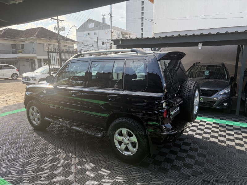 PAJERO TR4 2.0 4X4 16V 133CV FLEX 4P AUTOMÁTICO - 2008 - CAXIAS DO SUL