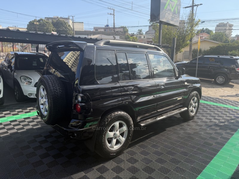 PAJERO TR4 2.0 4X4 16V 133CV FLEX 4P AUTOMÁTICO - 2008 - CAXIAS DO SUL