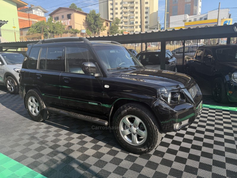 pajero tr4 2.0 4x4 16v 133cv flex 4p automatico 2008 caxias do sul