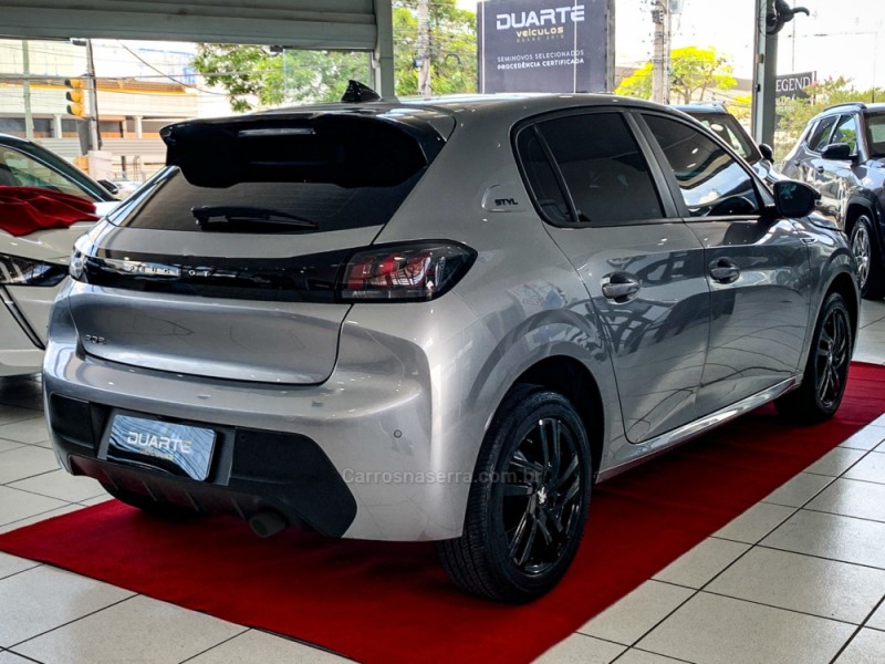 208 1.0 STYLE FLEX 6V 4P MANUAL - 2024 - PORTO ALEGRE