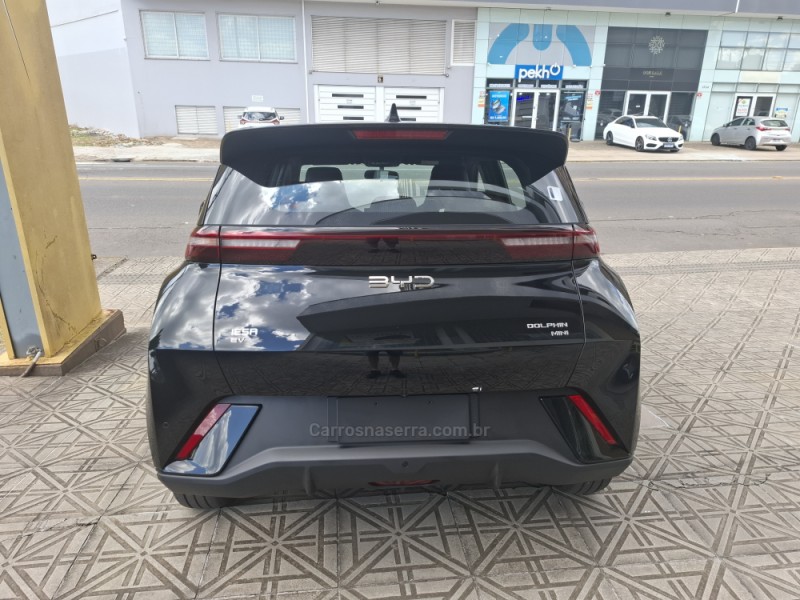 dolphin mini eletrico 4p automatico 2027 caxias do sul