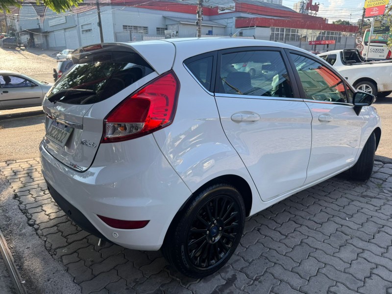 FIESTA 1.6 TITANIUM HATCH 16V FLEX 4P AUTOMÁTICO - 2015 - CAXIAS DO SUL