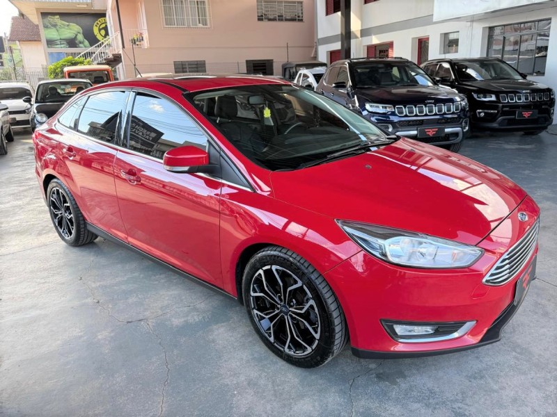 focus 2.0 titanium sedan 16v flex 4p automatico 2017 caxias do sul