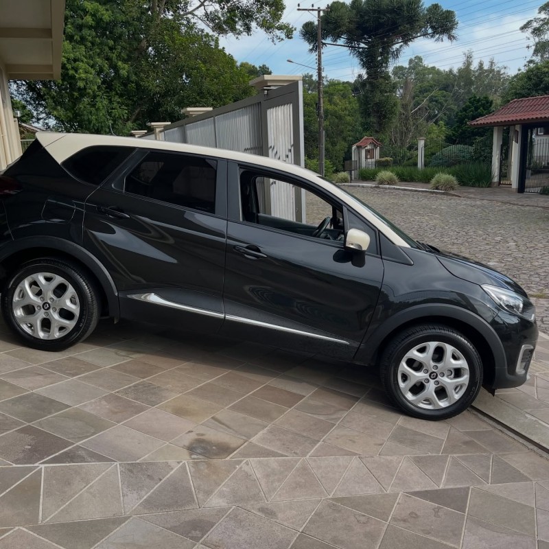 CAPTUR 1.6 16V FLEX ZEN AUTOMÁTICO - 2019 - NOVA PETRóPOLIS