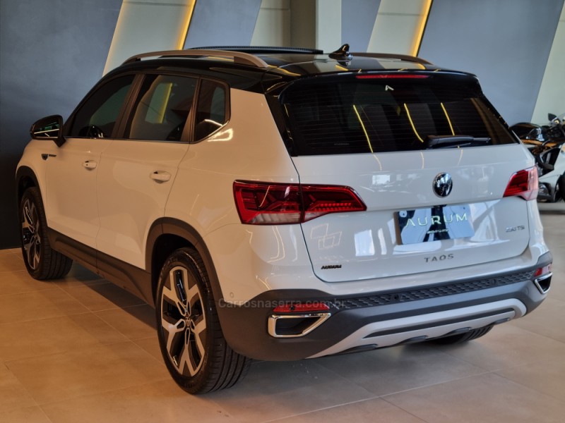 TAOS 1.4 16V HIGHLINE TSI FLEX 4P AUTOMÁTICO - 2023 - CAXIAS DO SUL