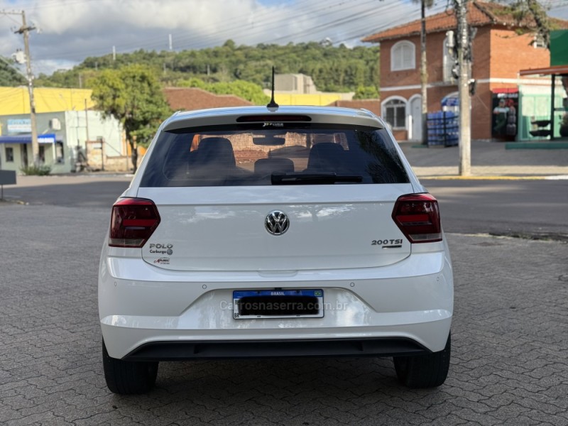 POLO 1.0	200 TSI HIGHLINE AUTOMÁTICO  - 2018 - PAROBé
